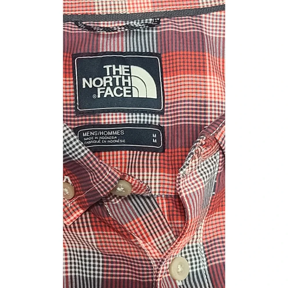 The North Face plaid button down shirt men's size medium